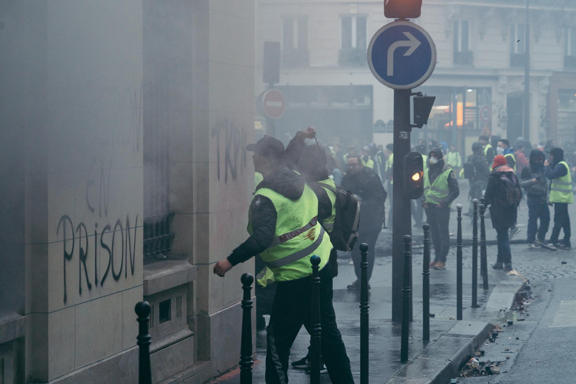 Yello Vests Protests in France